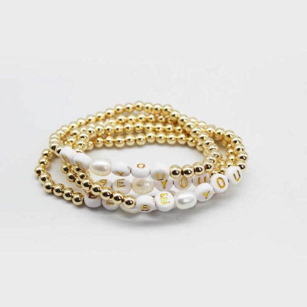 Custom Handmade DIY Fashion Beaded Bracelet High Polished Gold Inspired Stretch Gold Alphabet Pearl Beaded Bracelet Jewelry