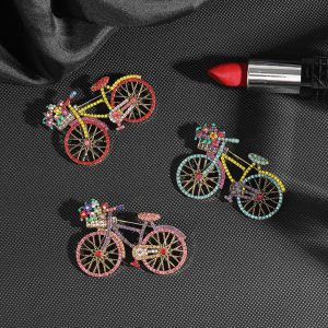 Latest Fashion Bicycle Shape Flower Lapel Broches Pins Rhinestone Brooch Crystal Custom Kerongsang Brooches