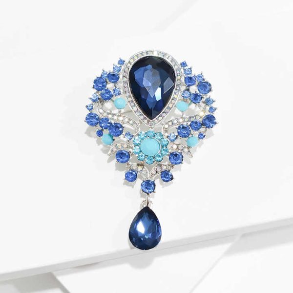 Fashion Exquisite Zircon Brooch Sparkle Rhinestone Charming Brooch Flower Bouquet Women's Brooch Fashion Pin Accessories