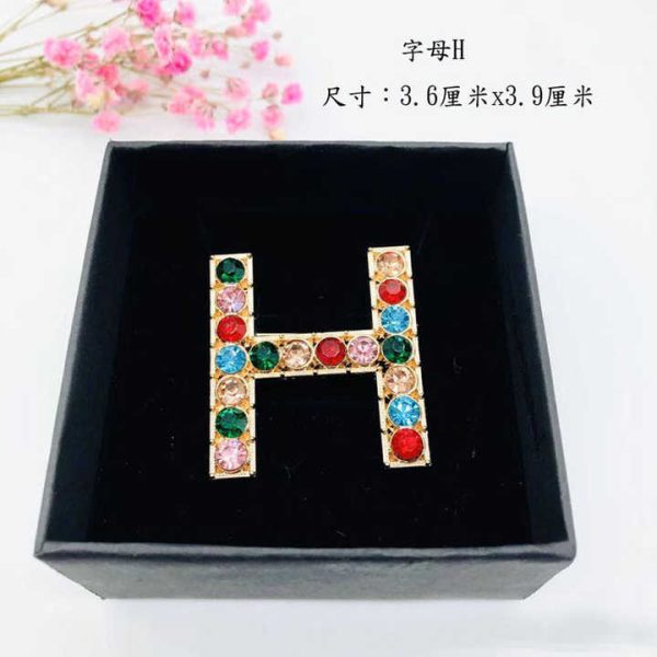 Hot Selling Alloy Crystal Diamonds Letter Brooch Women Fashion Designer Fine Jewelry Clothes Pin Accessories
