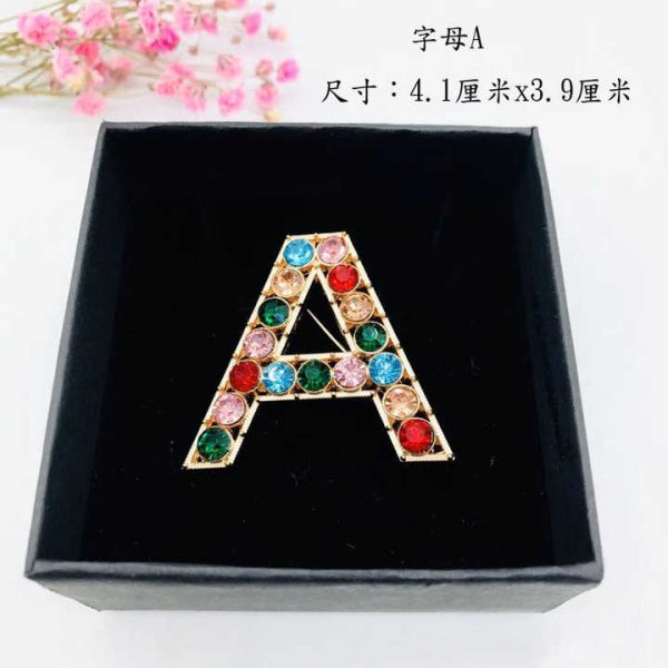 Hot Selling Alloy Crystal Diamonds Letter Brooch Women Fashion Designer Fine Jewelry Clothes Pin Accessories