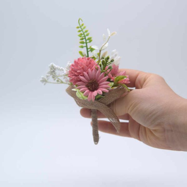Daisy Simulation Flower Brooches for Wedding and Engagement Corsage Decor for Bridal and Bridegroom