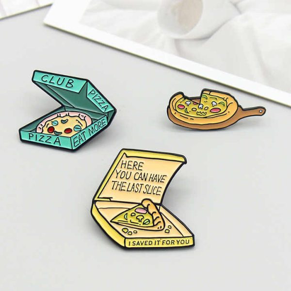 Wholesale Trendy Cartoon Food Elements Delicious Smiling Face Pizza Brooch Trendy Clothing Badge Accessories