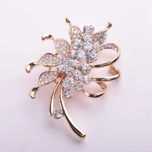 Rhinestone Vintage Flower Brooch for Women Brooch Pin Fashion Dress Coat Accessories Jewelry Christmas Valentine Gift