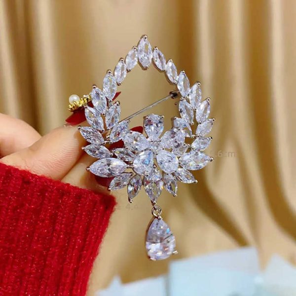 Colored Cubic Zirconia Wreath Brooch Women's Water Drop Brooch With Suit Pin Accessories