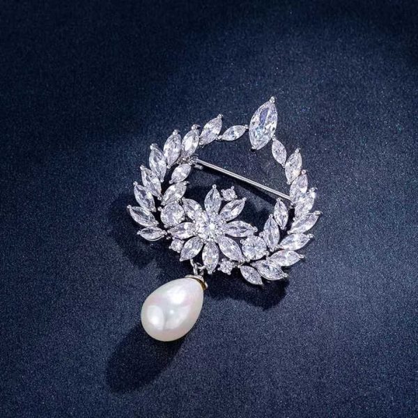 Colored Cubic Zirconia Wreath Brooch Women's Water Drop Brooch With Suit Pin Accessories