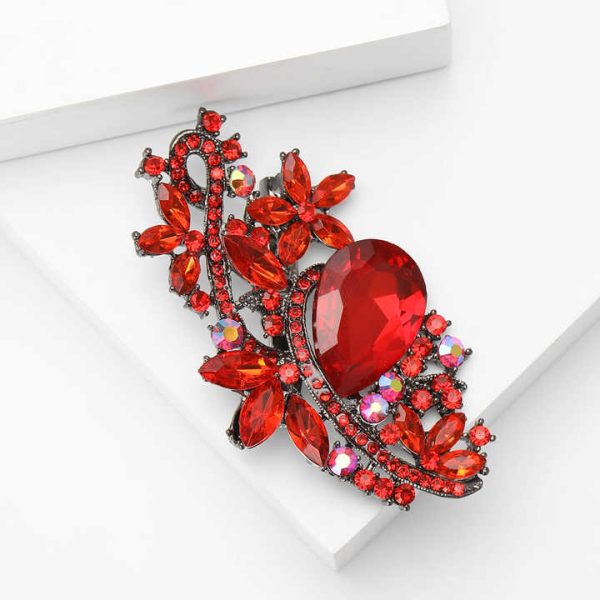 Retro Women Crystal Brooch Cheap Brooches Pins Flower Design Diamond Brooch for Women Wholesale