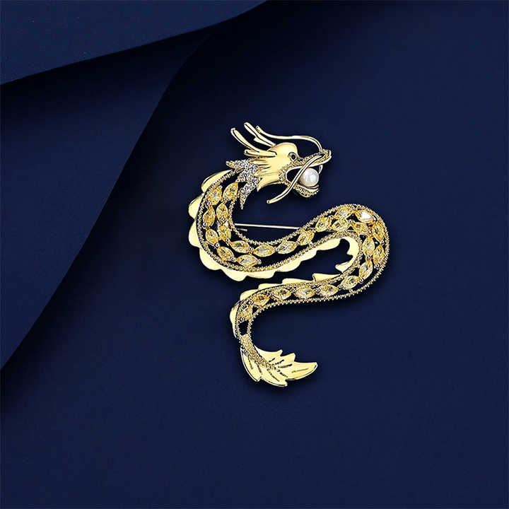 Autumn New Dragon Brooch Women's Light Luxury Brooch Fashion Exquisite Design Pin Gift
