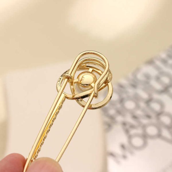 Women's Fashion Alloy Accessory Gold Silver Crystal Artificial Pearl Brooch Pin Hollow Flower Shape Pattern for Turban Shawl