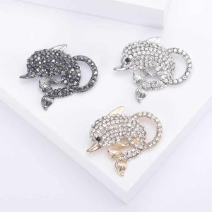 Stylish Dolphin Rhinestone Brooch for Women, Alloy Crystal Accent Clothing Jewelry Accessories