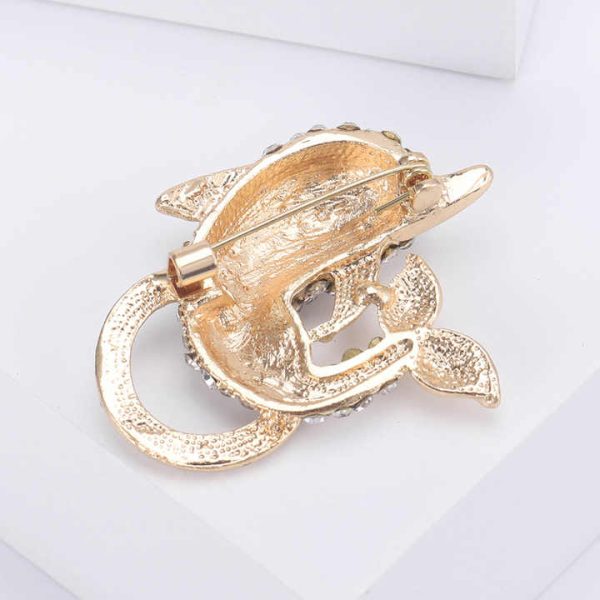 New Men and Women Fashion Cute Rhinestone Dolphin Brooch Stylish Accessories for Clothing