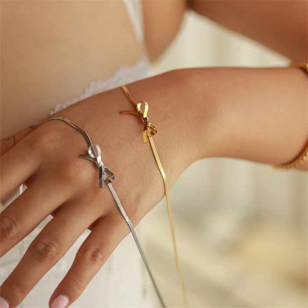 2024 Trends Women Stainless Steel Chain Necklace Fashion Bow Choker Necklace Wholesale for Girls