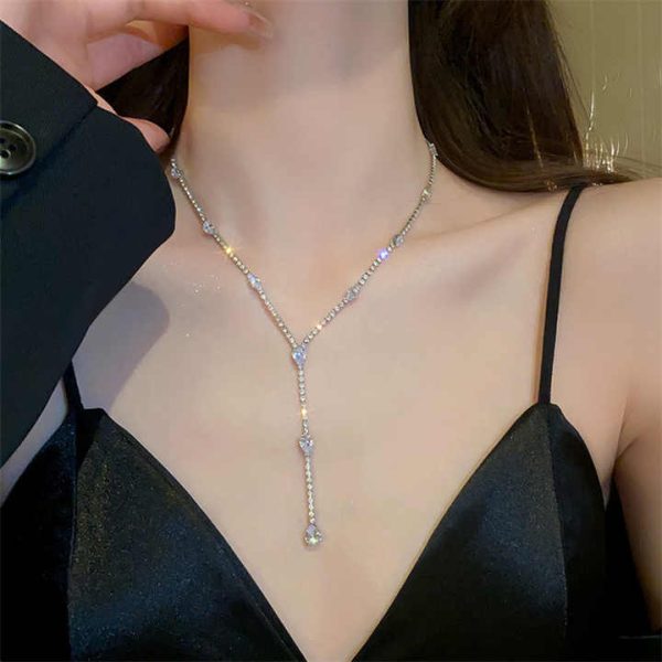 Pretty Woman Fashion Long Chain Necklace Wedding Party Wear Accessories Diamond Necklace for Girls