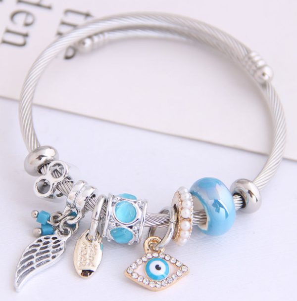 2023 Wholesale Stainless Steel Bangle Crystal Beads Bracelet New Style Alloy Wholesale Teen Girl Jewelry Bracelet Gifts