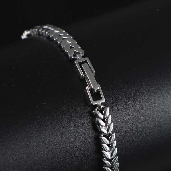 Factory Wholesale High Quality Trending Fashion Jewelry 2023 Ladies CZ Charm Bracelet for Woman