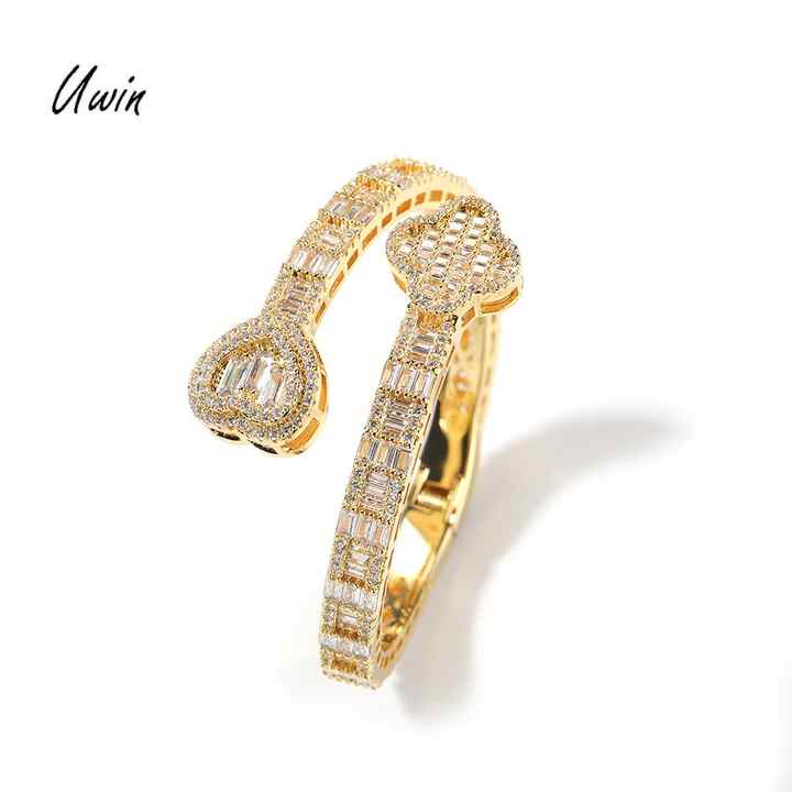 Unique Design Iced Out Four Leaf Clover Bracelet Heart Shape Bangle Hiphop Adjustable Fashion Jewelry Women Man