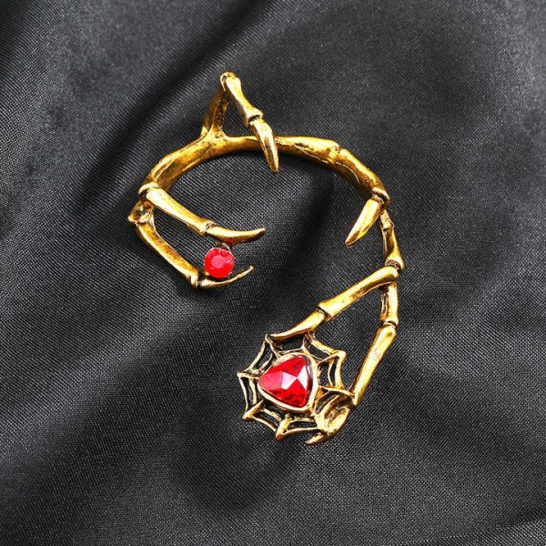 Fashion Punk Dark Ear Cuff Magic Claw Earring Old Personality Exaggerated Cool Earrings for Women