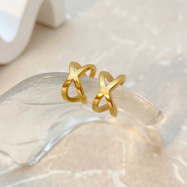2025 Fashion Jewelry Multi Layer Winding Cross Ear Buckle Female Metal Sense Coil Stainless Steel Gold Plated Ear Buckle Earring