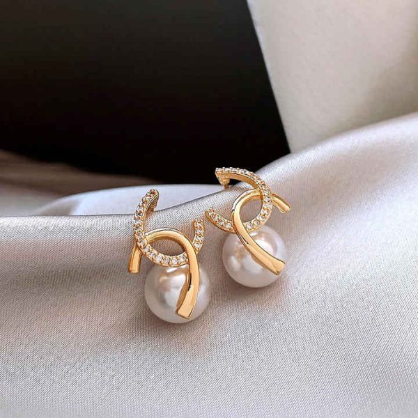 New French Elegant Gold Color Bean Spliced Flat Pearl Earrings for Korean Fashion Jewelry Party Women's Sweet Accessories