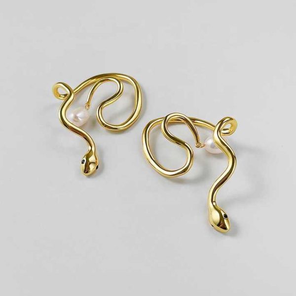 Original Design 18K Gold Plated Brass Jewelry Snake Shape Natural Pearl Ear Clip Party Accessories Earrings E221379