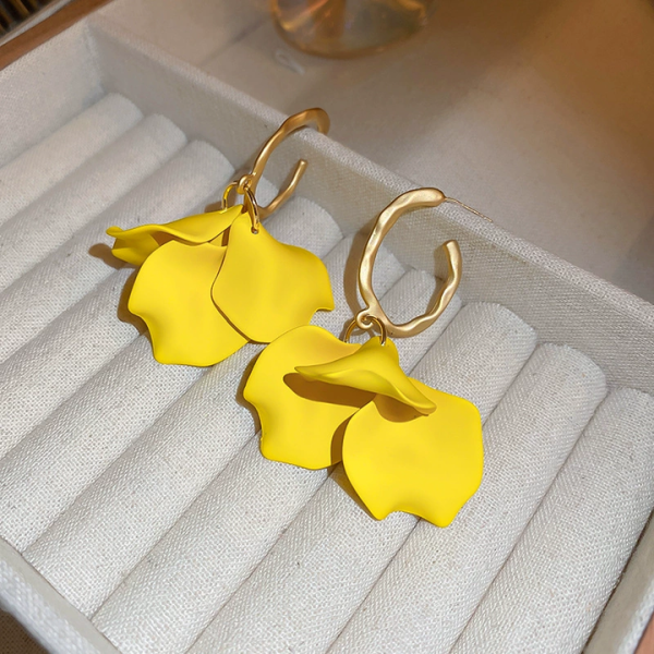 Qi Wei Wholesale Fashion Drop Earrings Beautiful Petals Ear Studs Real Gold Electroplated Silver Needle Vacation Style Ear
