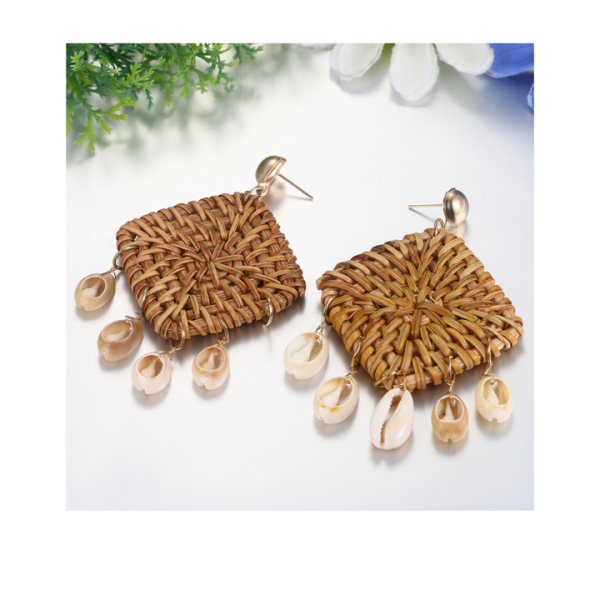 Fast Delivery Rattan Women Earrings Drop Earrings Diversified Fashion Style