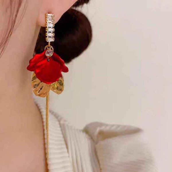 AA08572 Red Female Fashion Earrings Sensitivity Studs Celeb Style Wedding Drop Earrings