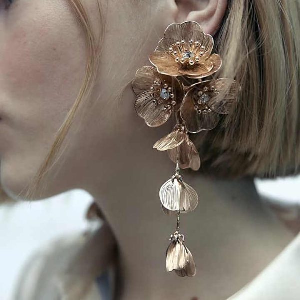 Fashion Jewelry Luxury Flower Earrings Exaggerate Tassel Style Earrings Long 3D Petal Women Petal Gold Plated Earrings