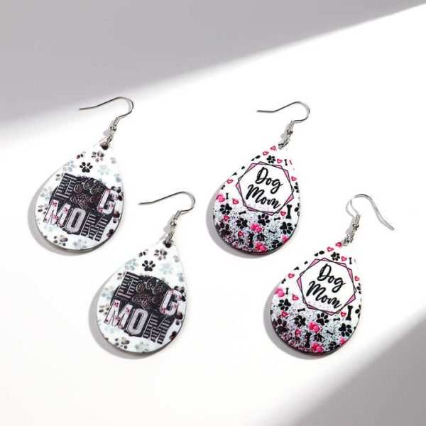 The Latest Retro Style Mother's Day Theme Gift Trend Ball Fashion DOG MOM Drop Pendant Earrings for Ladies