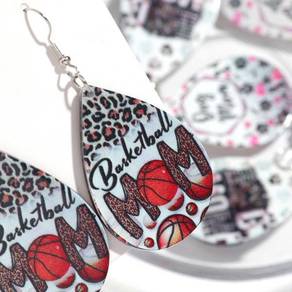 The Latest Retro Style Mother's Day Theme Gift Trend Ball Fashion DOG MOM Drop Pendant Earrings for Ladies