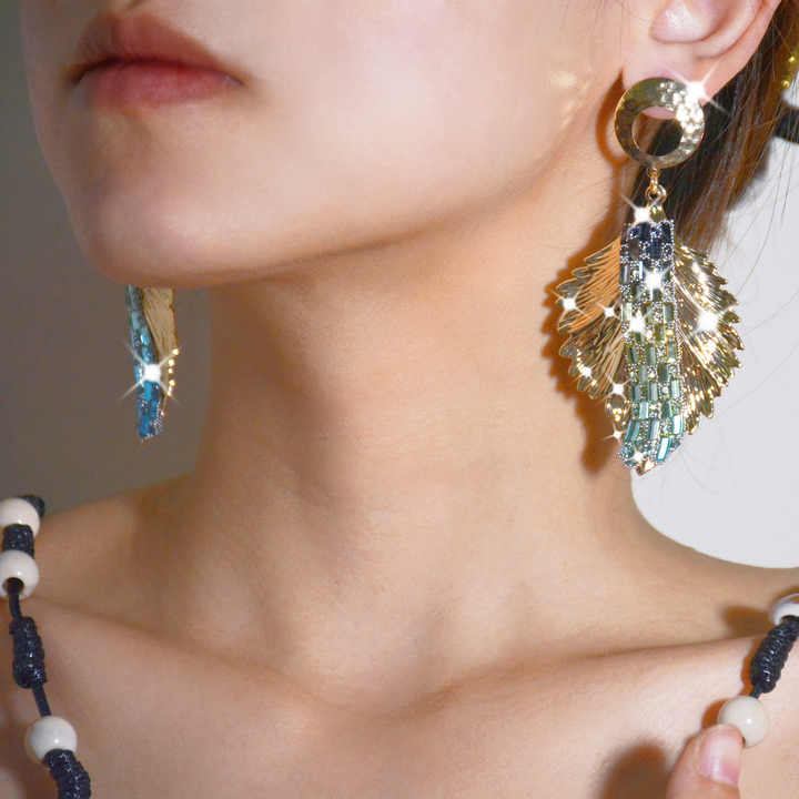 Blue Earrings Vintage Exaggerated Gold Leaves Rhinestone Long Tassel Earrings for Women Fashion