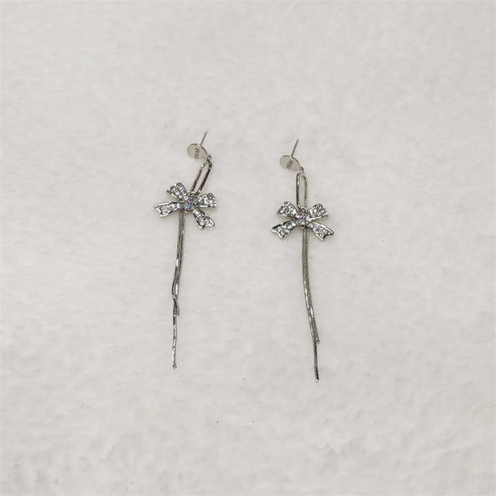 Wholesale Ladies Accessories Minimalist High Grade Silver Elegant Tassel Bows Earrings Fashion Jewellery