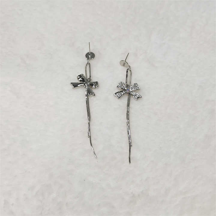 Wholesale Ladies Accessories Minimalist High Grade Silver Elegant Tassel Bows Earrings Fashion Jewellery