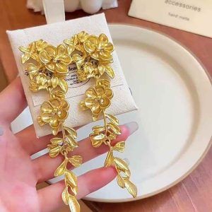 Trendy Gold Plated Alloy Flower Drop Earrings with Vintage Imitation Pearl Petal Studs Circling Setting