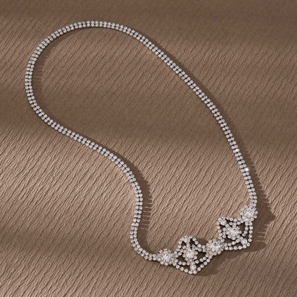 Luxury Rhinestone Headdress Jewelry for Women Eye Shape Crystal Forehead Elastic Hair Chain Wedding Bridal Hair Accessories