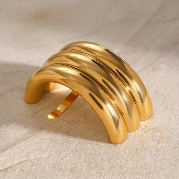 Wholesale Gold Leaf Resin Hair Clips for Women and Girls No Bend No Crease Korean Styling Makeup Claw for Weddings