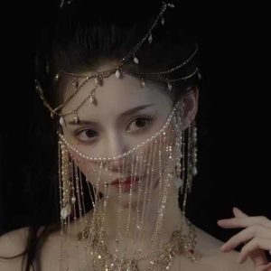 Elegant Alloy Tassel Head Chain Face Jewelry for Women - Adjustable Luxury Hair Accessory for Weddings & Parties