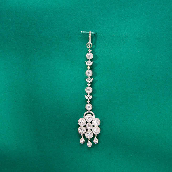 Designer Ladies' Delicate Maang Tikka Cubic Zirconia Forehead Jewelry with Rhodium Plating Fashion Jewelry