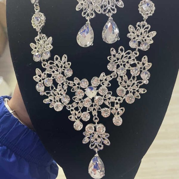 New High Quality Cheap Wholesale Wedding Jewelry Bridal Necklace Luxury Gift Necklace and Earrings Fashion Jewelry Sets