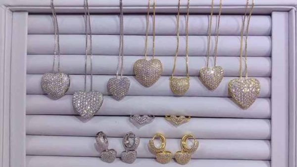 Romantic Brass Cubic Zirconia Necklace and Earrings Set for Wedding Engagement Anniversary Gift Jewelry