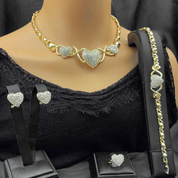 Luxurious Gold Tone Heart Shaped Cubic Zirconia Jewelry Set Trendy Necklace Bracelet Earrings and Ring Set