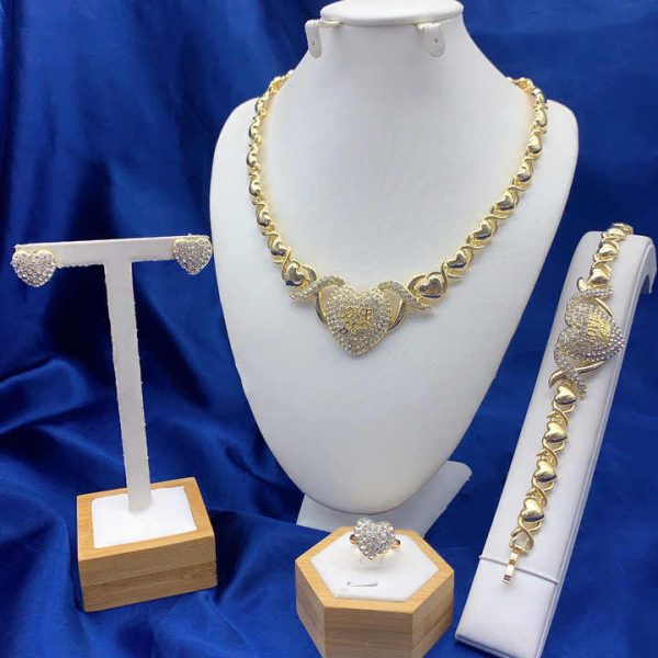 Luxurious Gold Tone Heart Shaped Cubic Zirconia Jewelry Set Trendy Necklace Bracelet Earrings and Ring Set