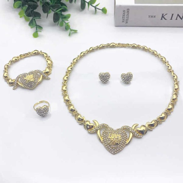Luxurious Gold Tone Heart Shaped Cubic Zirconia Jewelry Set Trendy Necklace Bracelet Earrings and Ring Set