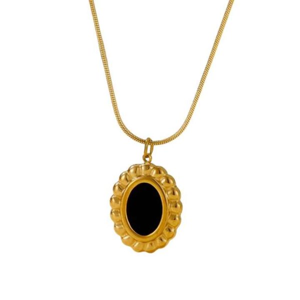 Fashion French Light Luxury INS Retro Women Shell Round Brand Necklace Earrings Set 18K Gold Titanium Steel Necklace