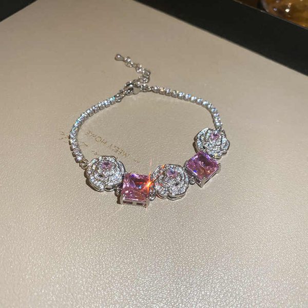 Elegant Fashion Jewelry Set Pink Women Square Zircon Flower Shaped Earrings Necklace and Bracelet Set
