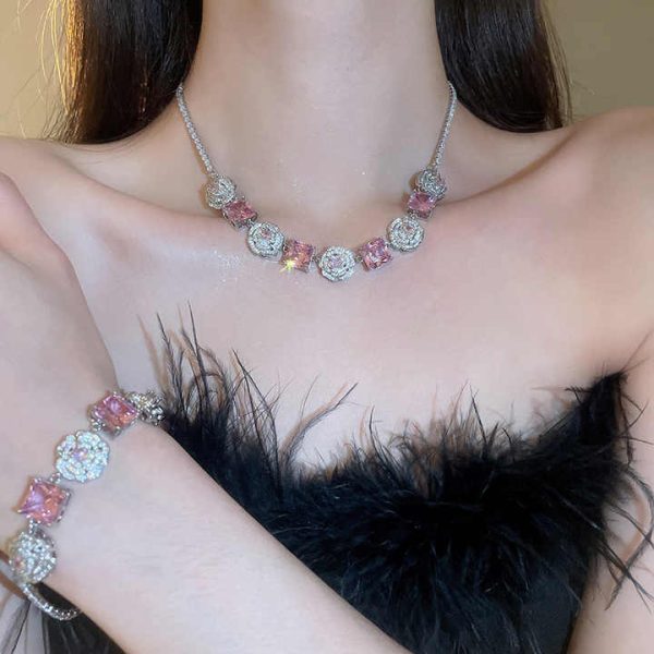 Elegant Fashion Jewelry Set Pink Women Square Zircon Flower Shaped Earrings Necklace and Bracelet Set