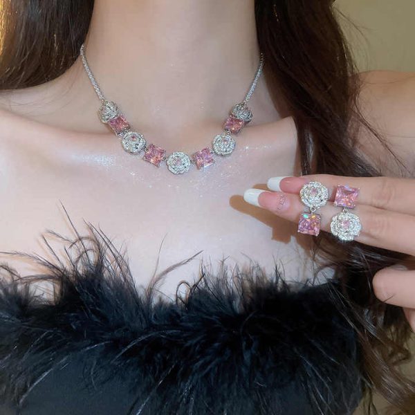 Elegant Fashion Jewelry Set Pink Women Square Zircon Flower Shaped Earrings Necklace and Bracelet Set