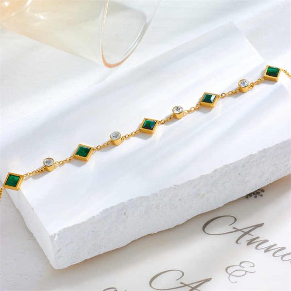 2023 New 2Pcs Set Non Tarnish 18k Gold Plated Stainless Steel Emerald Rhinestone Necklace Bracelet Jewelry Set Women