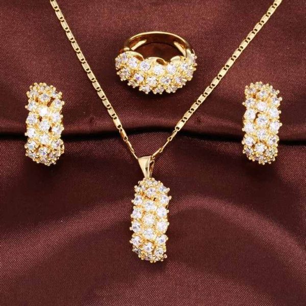 Classic Style Jewelry Set Dubai Earring Ring Necklace Jewelry Set