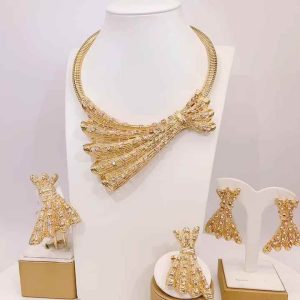 Classic Alloy Crystal Rhinestone Jewelry Set for Women - Elegant Necklace Bracelet Earrings Set for Party Wedding Gift